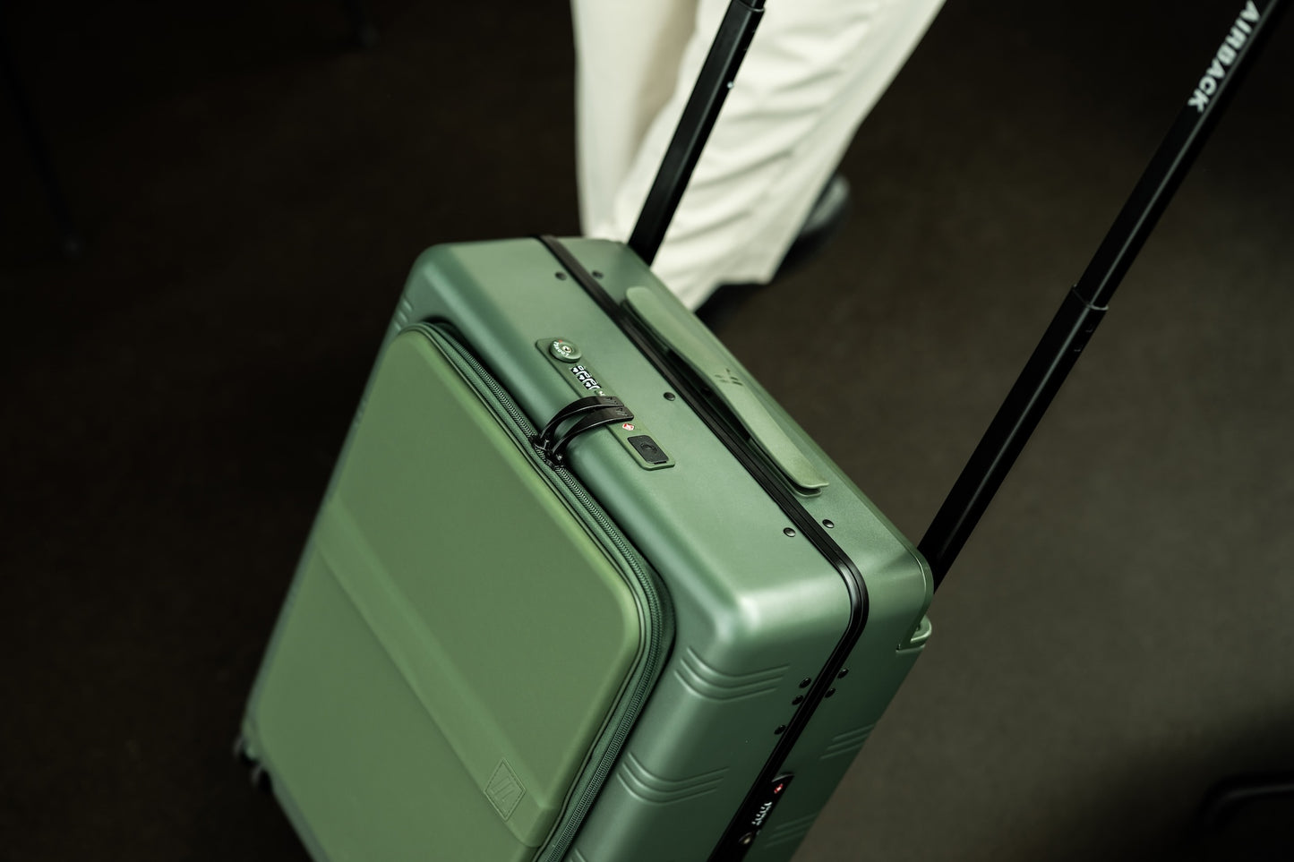 NEW Airback NEXT - Olive Green