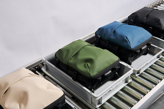 Compression zippers vs. vacuum technology: Which minimizes bulk better?