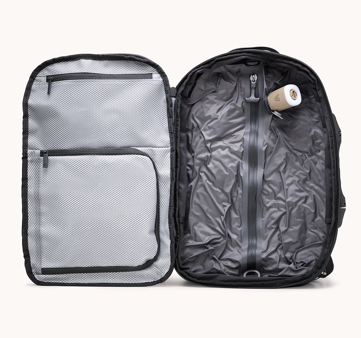Built-In Chambers vs. Loose Compression Bags: Which Vacuum Backpack Setup Offers Better Longevity?