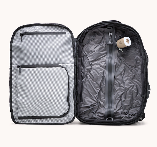 Built-In Chambers vs. Loose Compression Bags: Which Vacuum Backpack Setup Offers Better Longevity?
