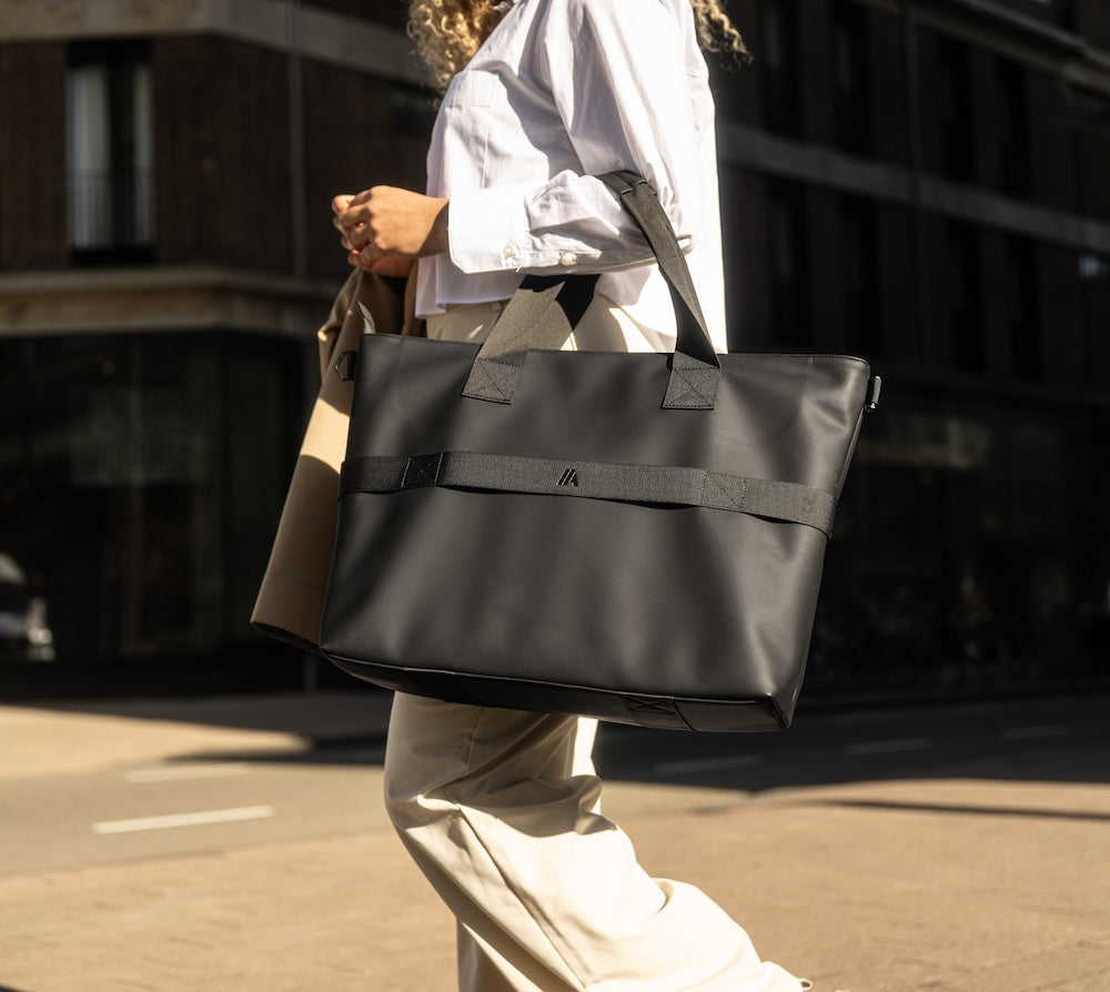 TOTE - Matt Black
