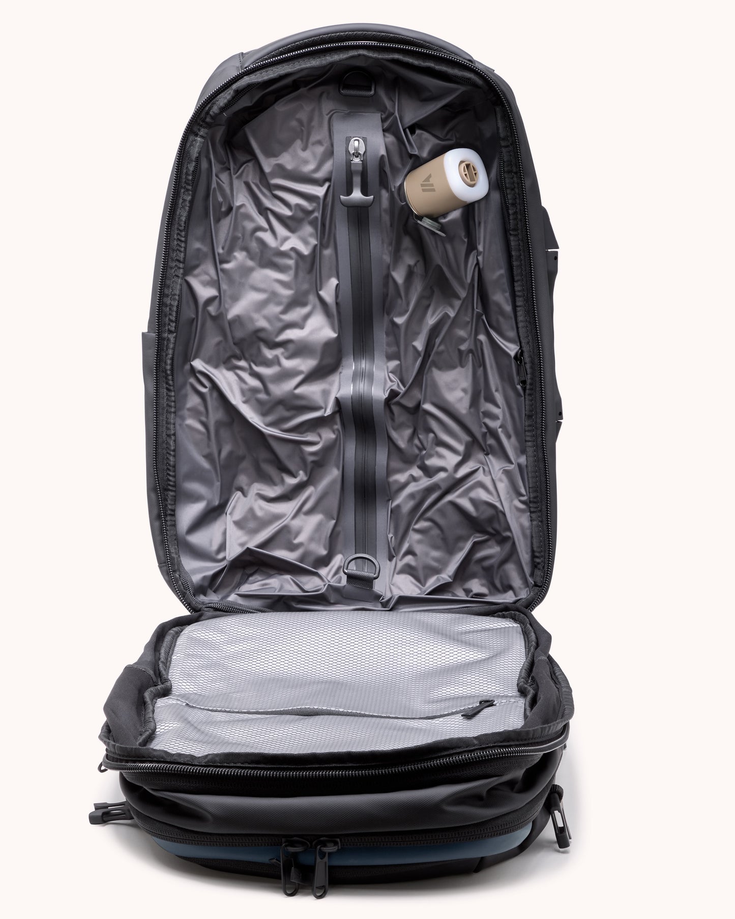 MAX (Carry-On)
