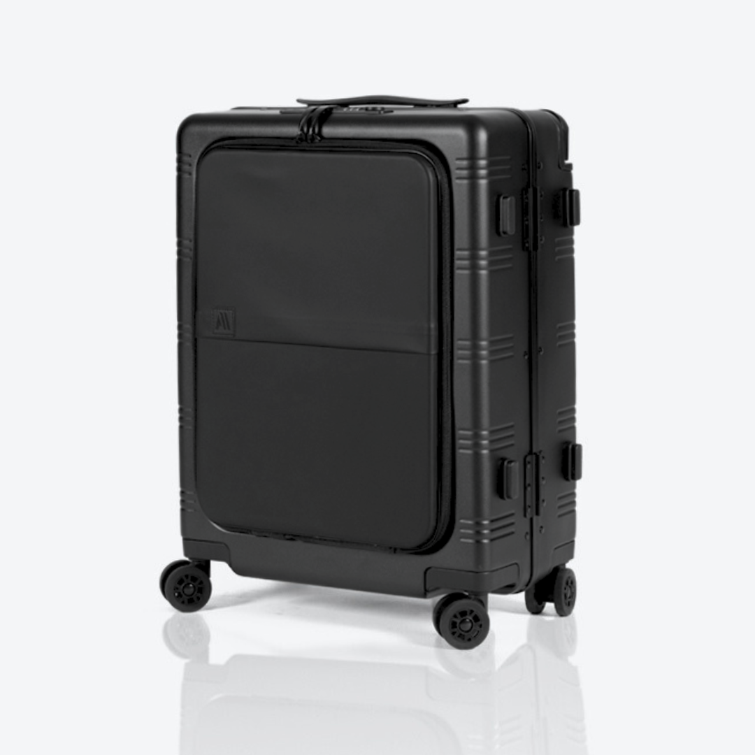 NEXT (Carry-On)