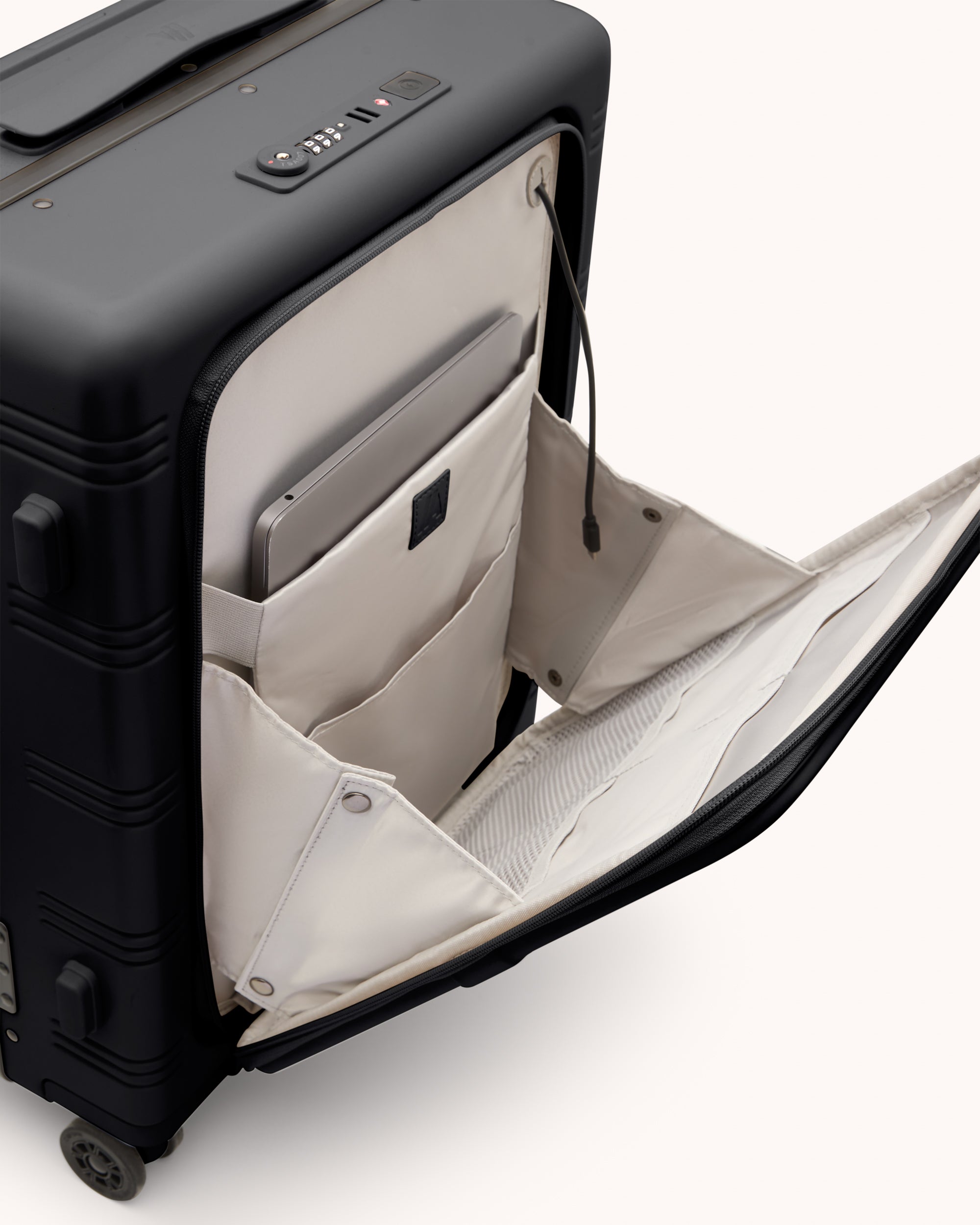 NEXT (Carry-On) - Bundle – Airback US