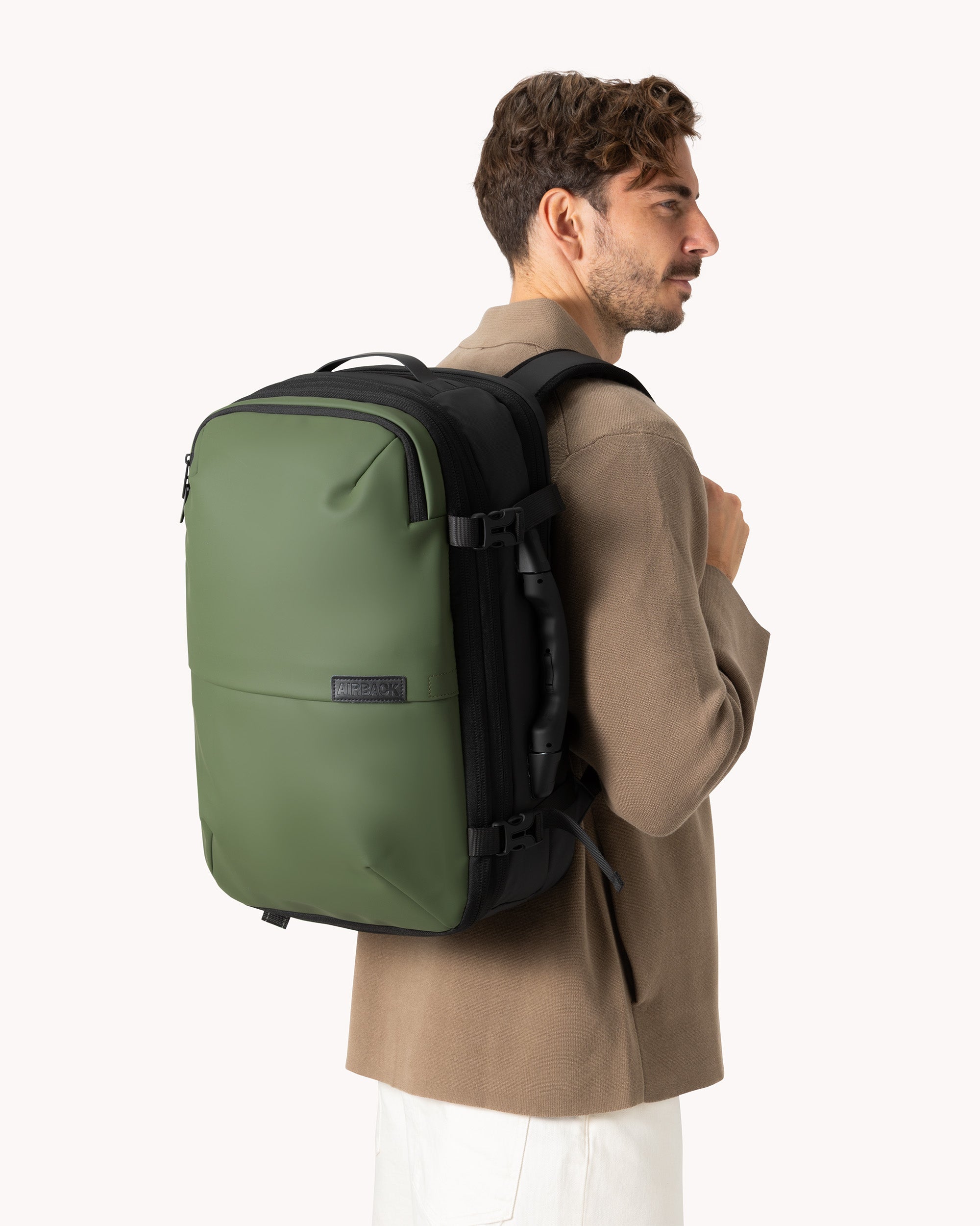 ARRI オリーブグリーンバックパック Original (Carry-On) – Airback US
