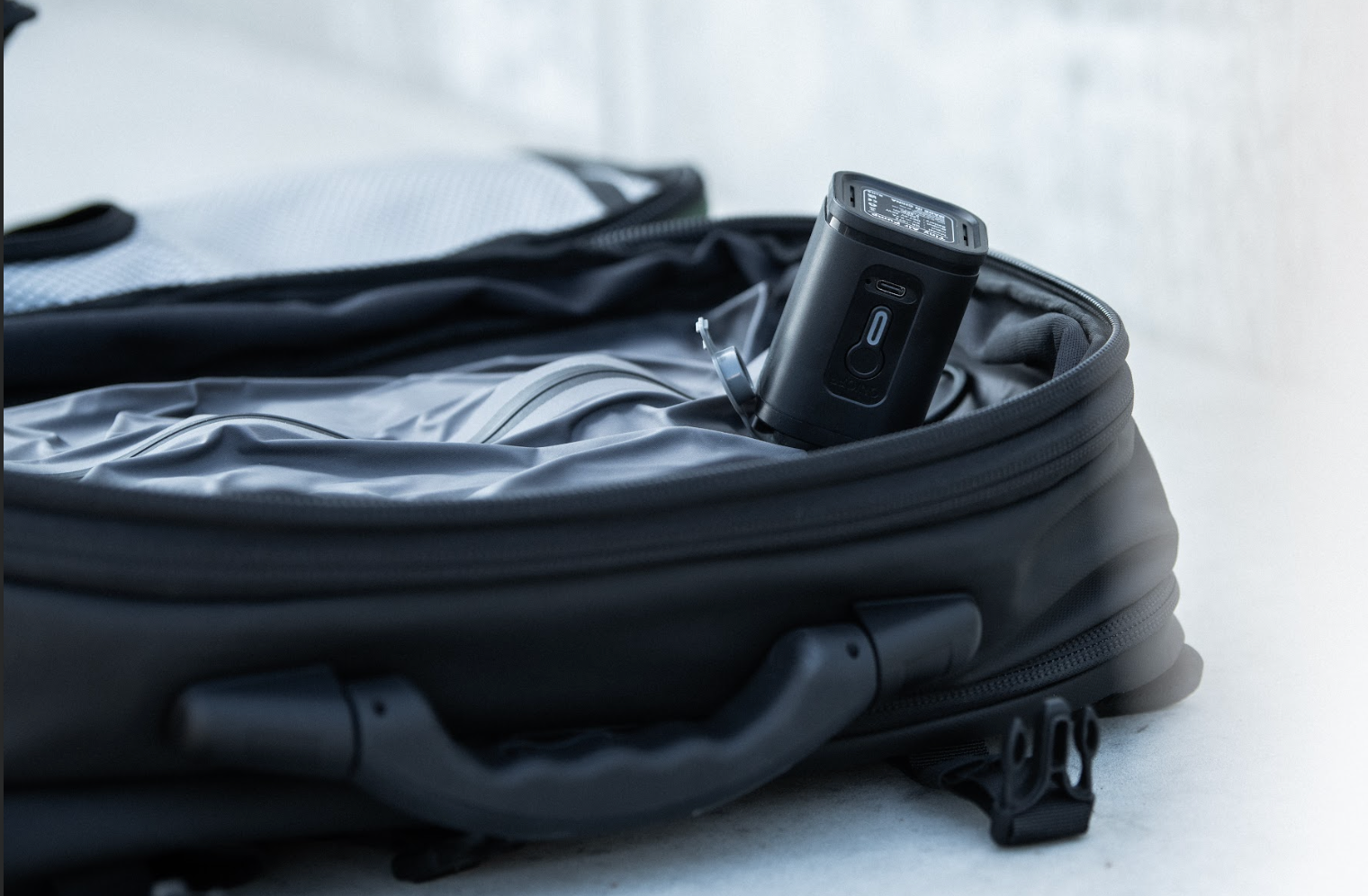 Load video: Video of Airback Air Pump